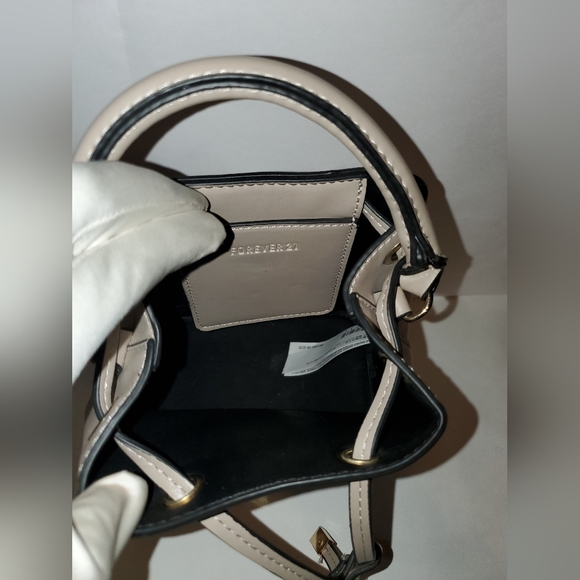 Forever 21 Mini Bucket Bag in Taupe - Picture 5 of 8